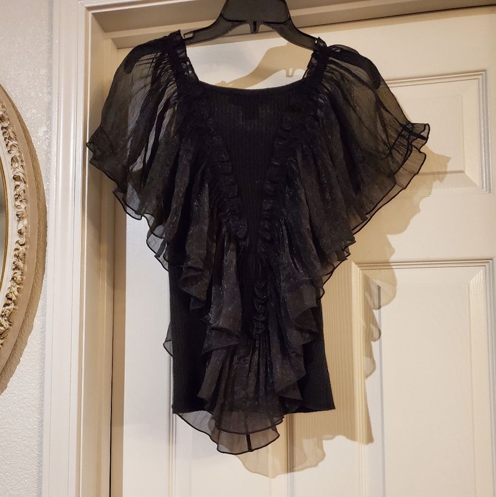 Isabella Rodriguez Shirred Woven Women's Blouse is a size S. - Picture 2 of 5